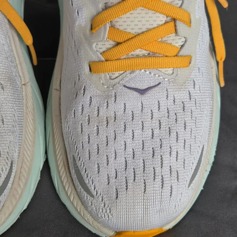 Hoka One One Womens Sz 10.5B Clifton 8 Running Shoes Sneakers Yellow White